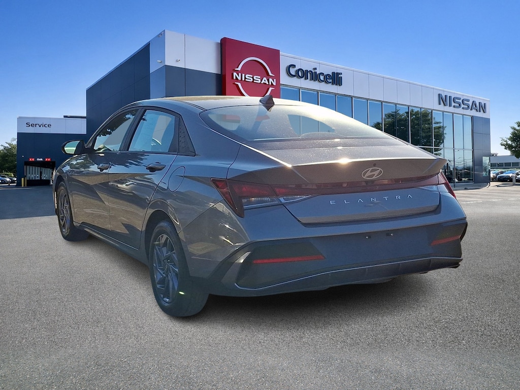 Used 2024 Hyundai Elantra SEL Sedan