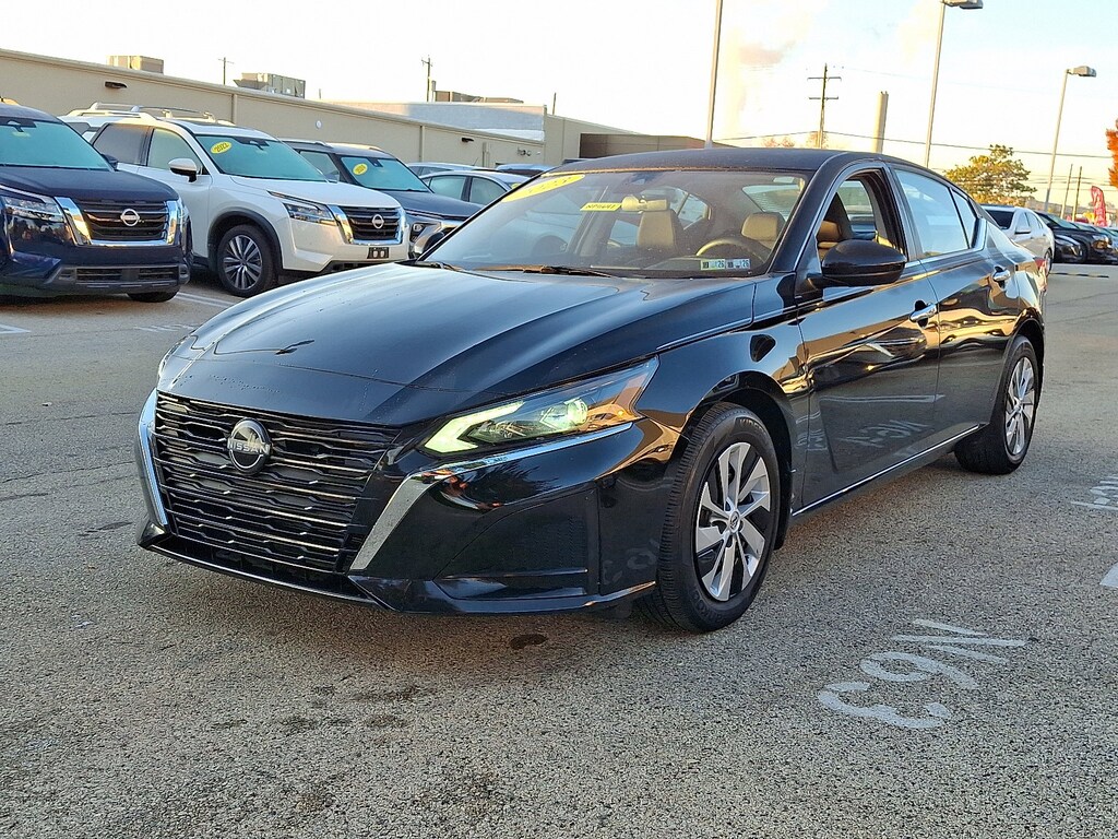 Used 2023 Nissan Altima 2.5 S Sedan