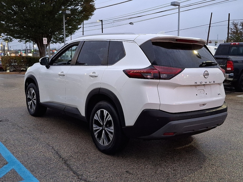 Certified 2022 Nissan Rogue SV SUV