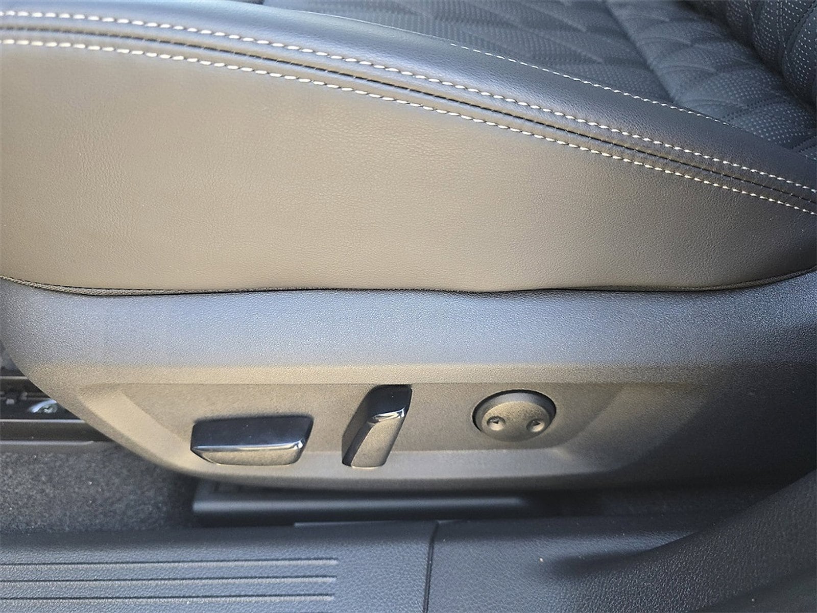 2026 Nissan Rogue Platinum - Photo 20