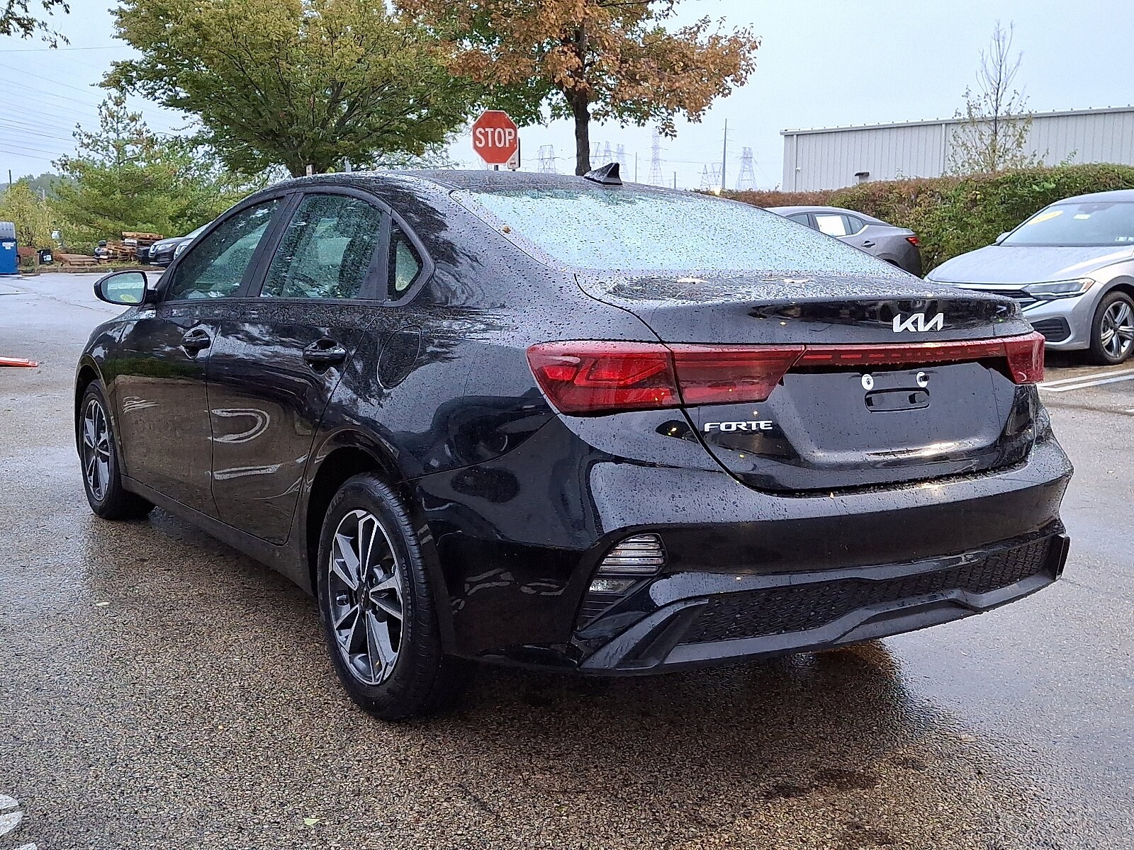 2024 Kia Forte LXS photo 3
