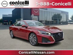2025 Nissan Altima SL Sedan