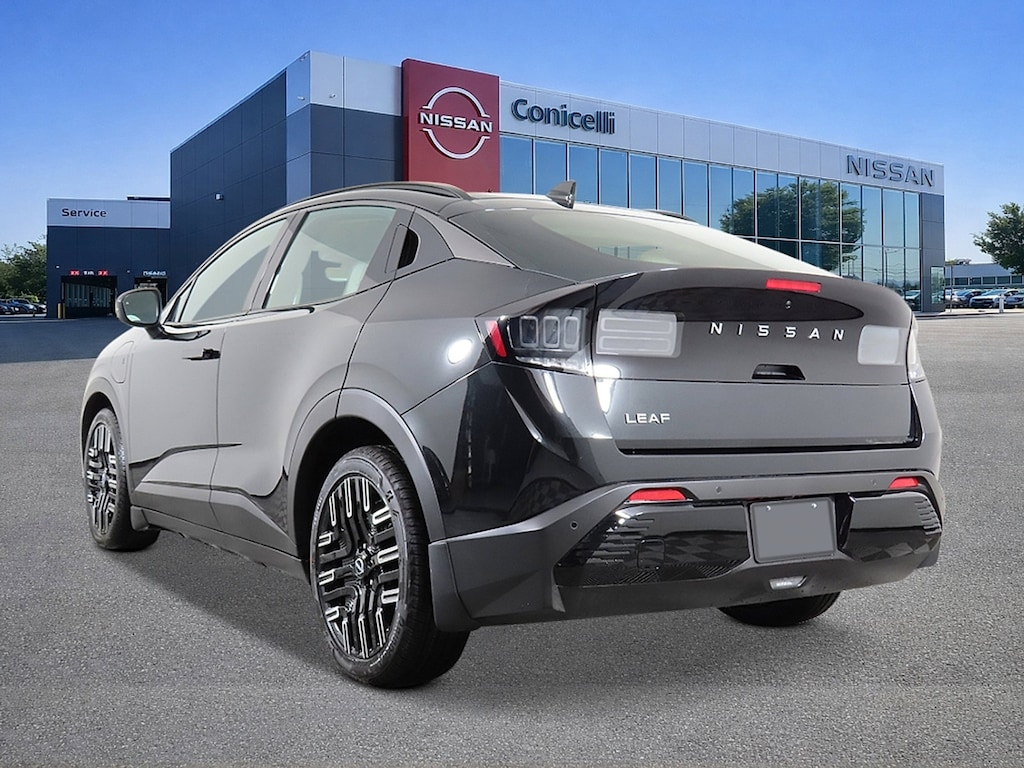 New 2026 Nissan LEAF PLATINUM+ SUV