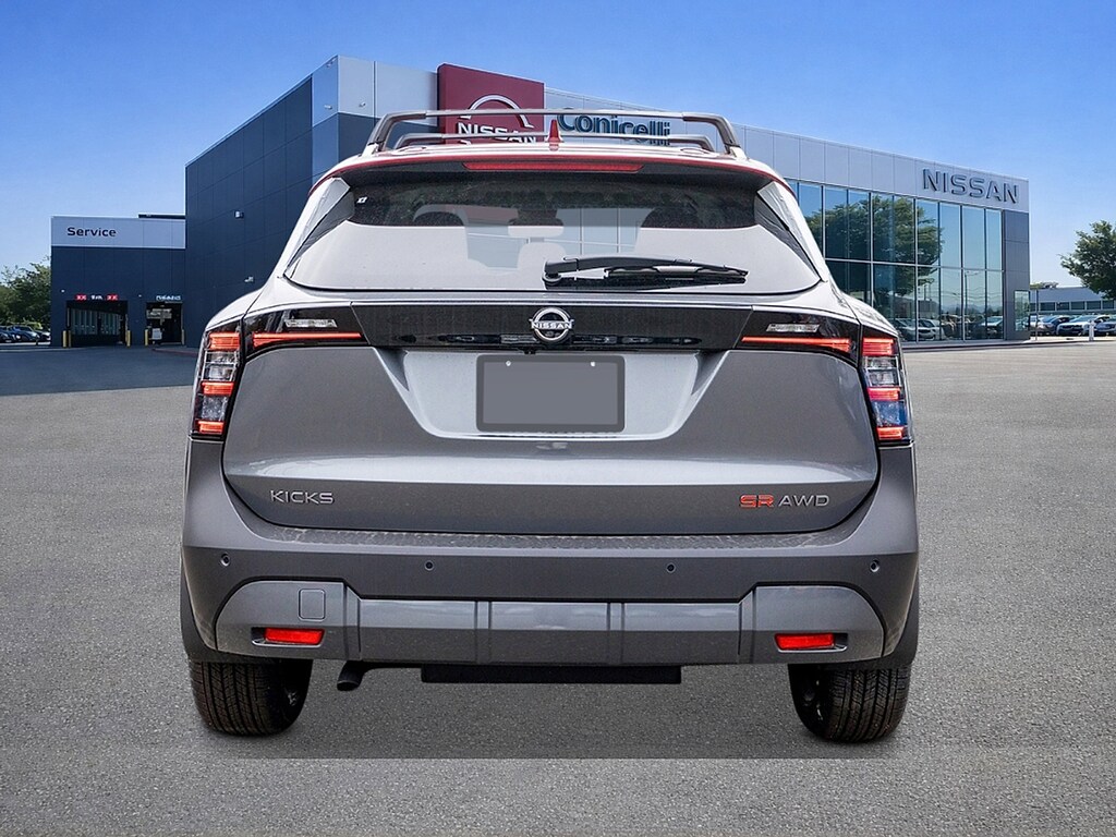 New 2026 Nissan Kicks SR SUV