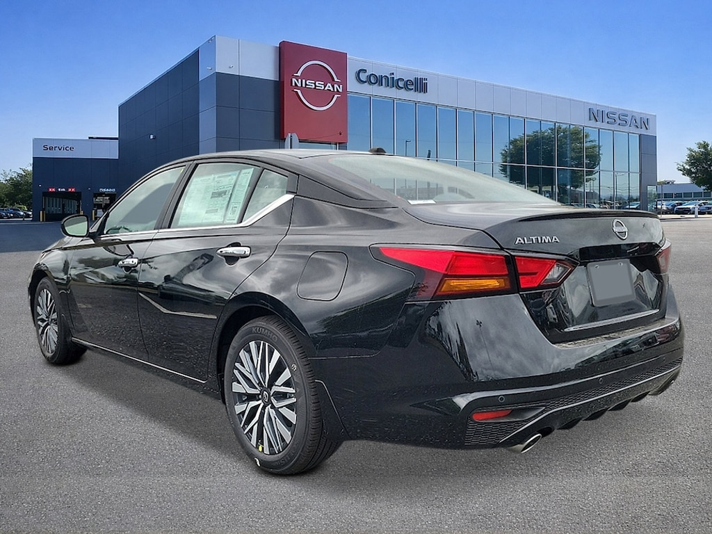 New 2026 Nissan Altima SV Sedan
