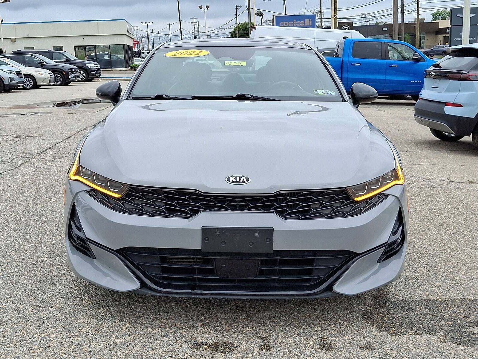 2021 Kia K5 GT photo 2