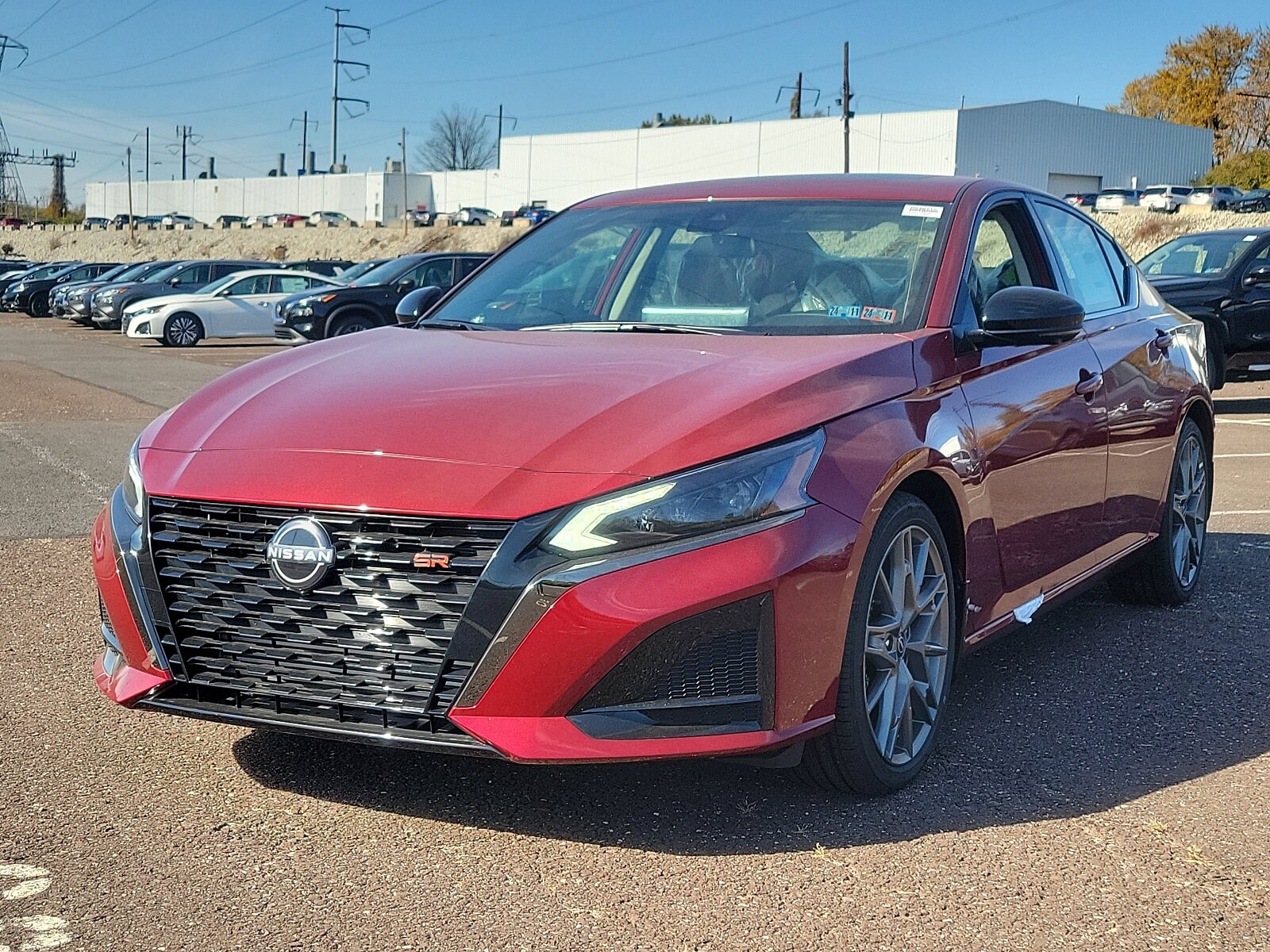 2024 Nissan Altima SR photo 2