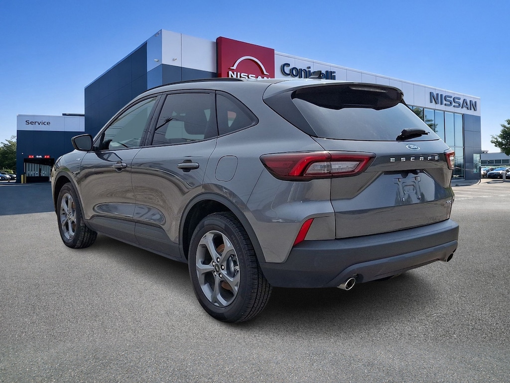 Used 2025 Ford Escape ST-Line Select SUV