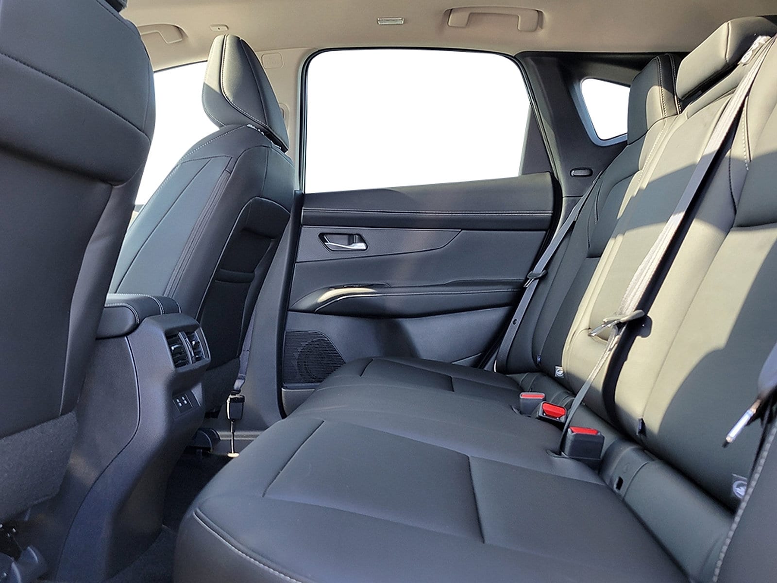 2025 Nissan Murano SL - Photo 18