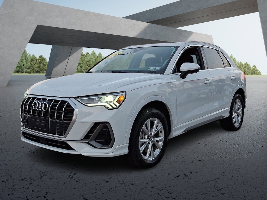 Used 2023 Audi Q3 S line Premium SUV
