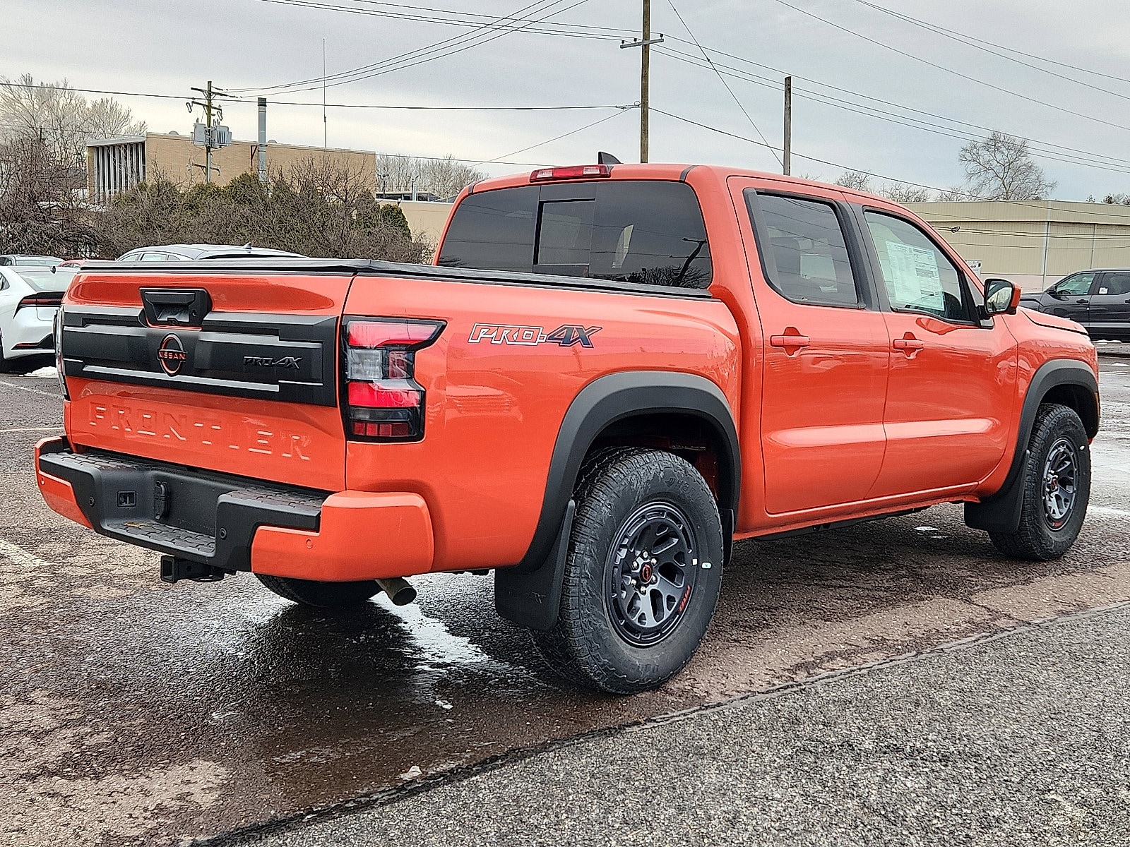 2026 Nissan Frontier PRO-4X | CarEdge | CarEdge