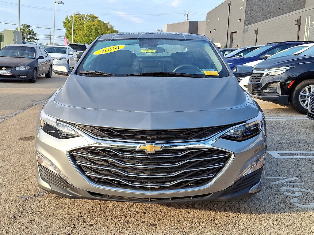Used 2024 Chevrolet Malibu LT Sedan