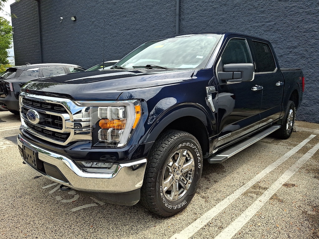 Used 2023 Ford F-150 XLT Truck SuperCrew Cab