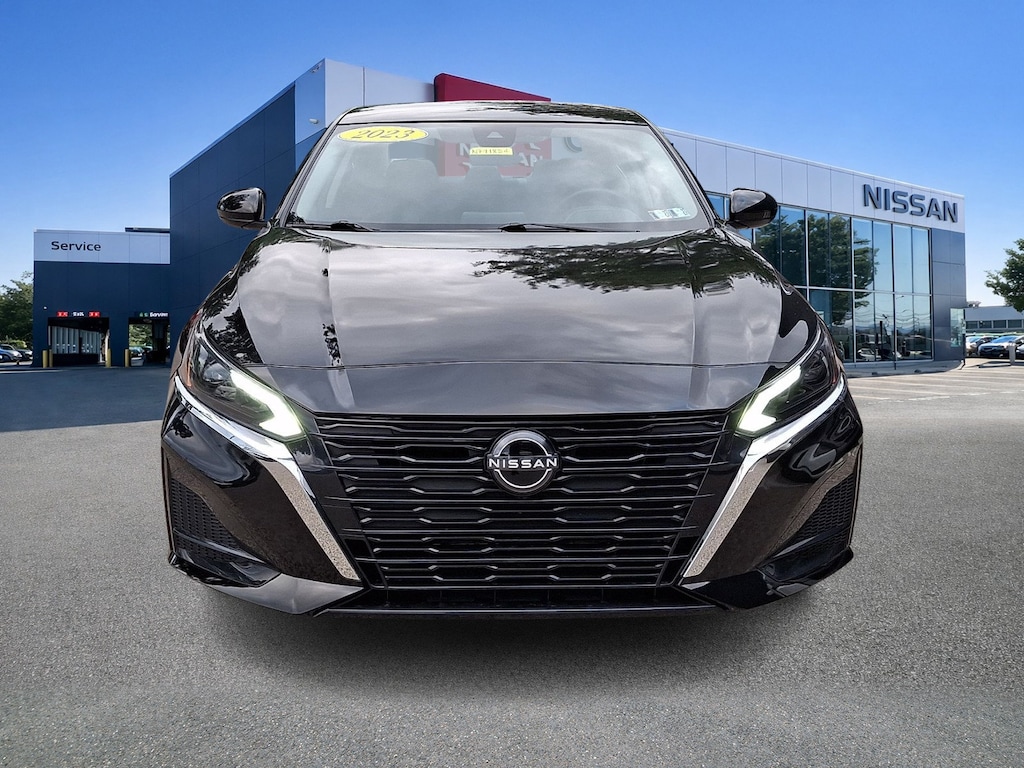 Used 2023 Nissan Altima 2.5 SV Sedan