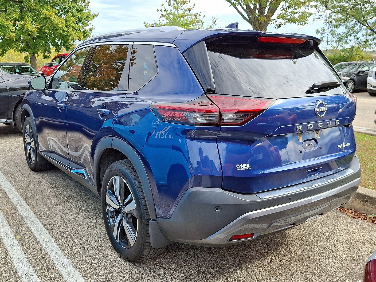 2023 Nissan Rogue SL photo 3