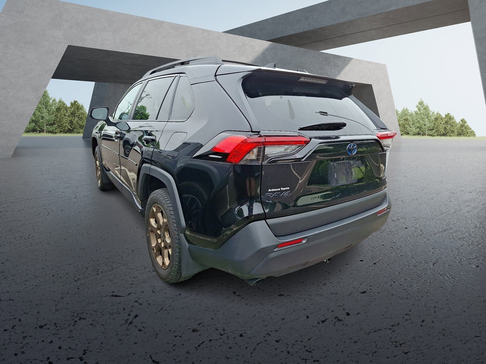 2024 Toyota RAV4 Hybrid Sport photo 3