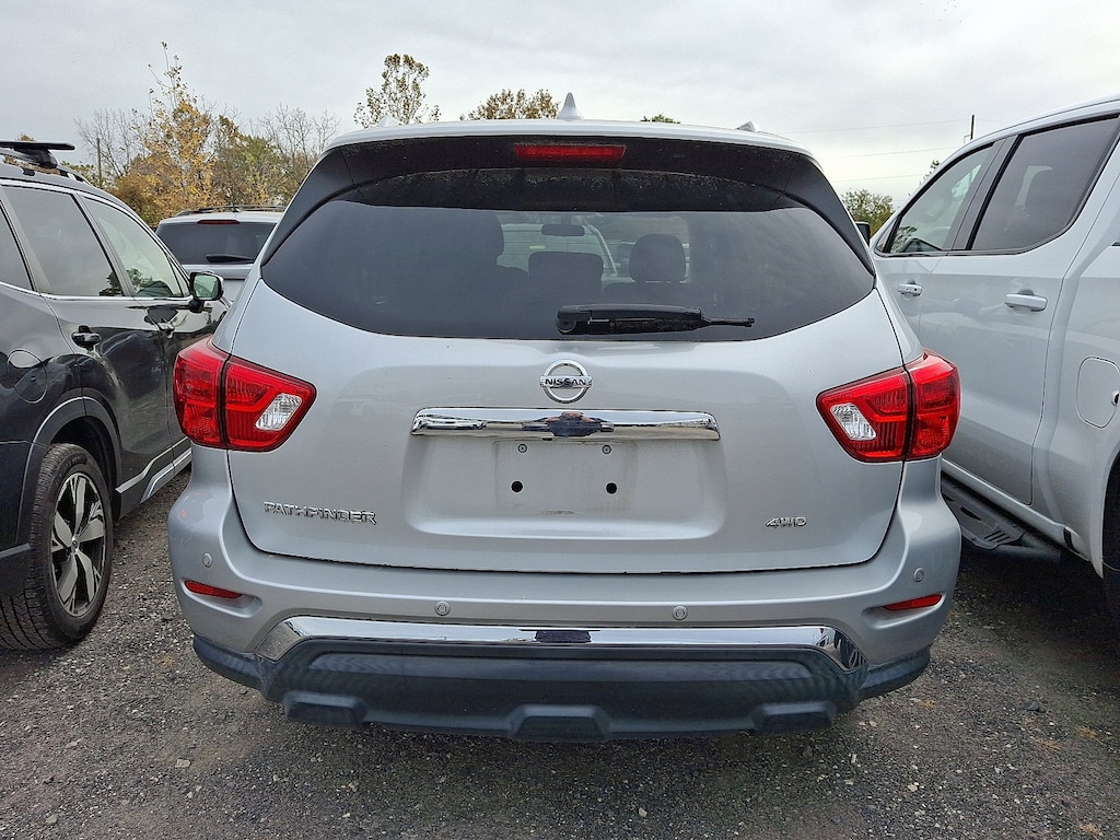 Used 2019 Nissan Pathfinder S Sport Utility