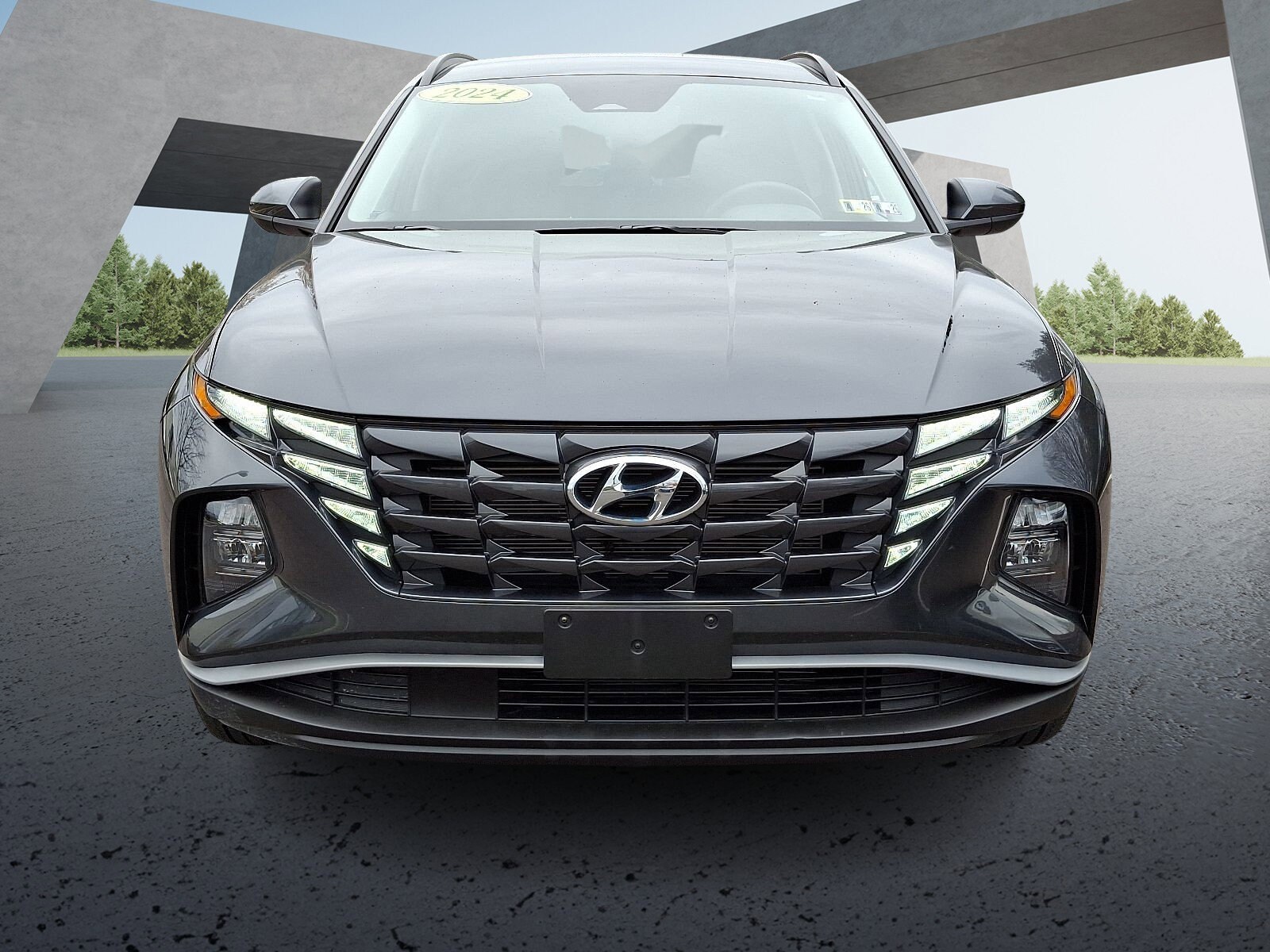 Used 2024 Hyundai Tucson SEL with VIN 5NMJB3DE2RH355190 for sale in Conshohocken, PA