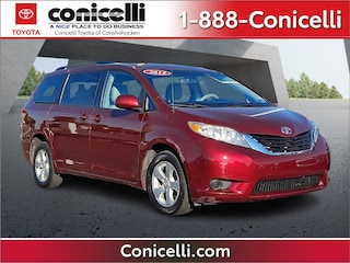 2014 Toyota Sienna LE Minivan