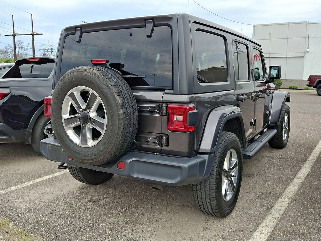 Used 2019 Jeep Wrangler Unlimited Sahara Convertible