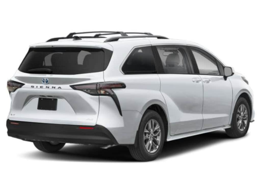 Used 2025 Toyota Sienna XLE Minivan