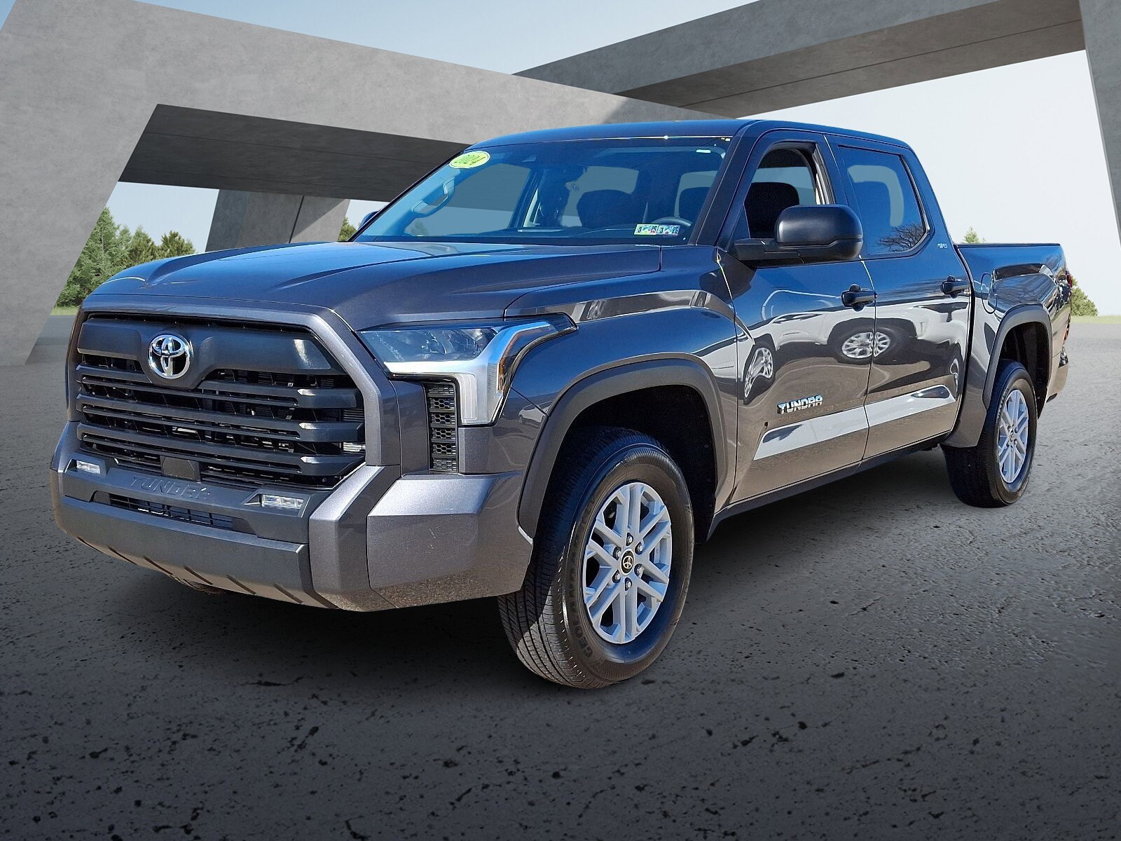 2024 Toyota Tundra SR5 photo 3