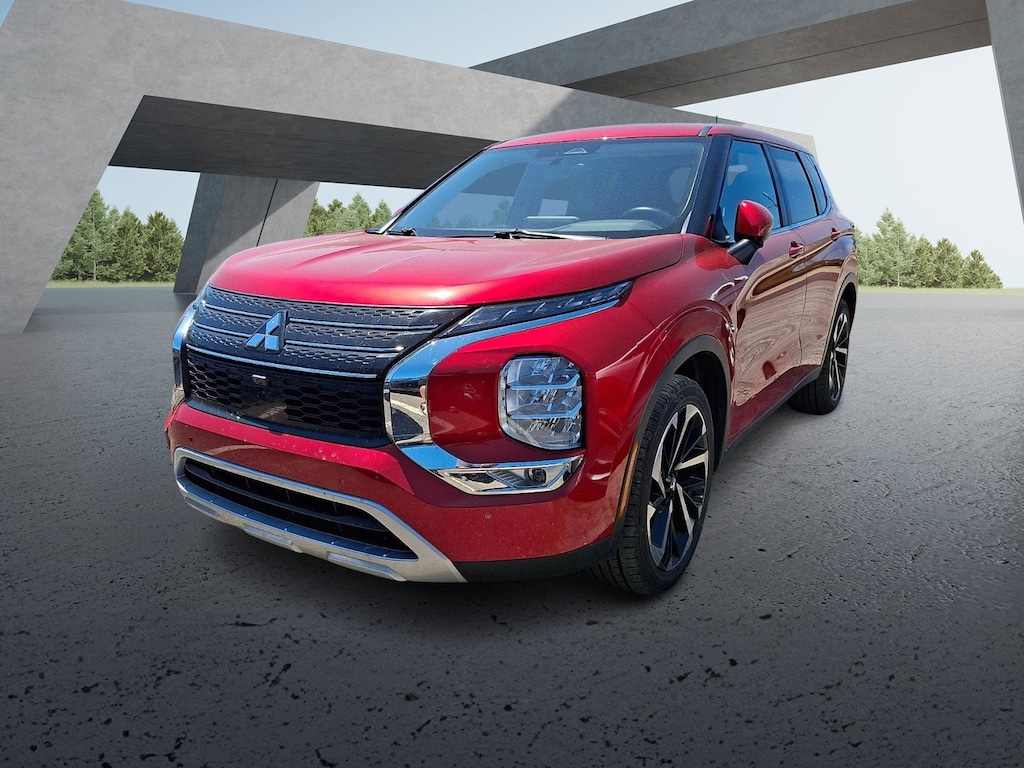 Used 2024 Mitsubishi Outlander SE Sport Utility