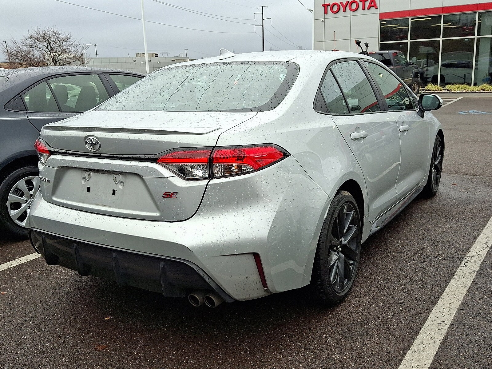 2024 Toyota Corolla SE photo 4