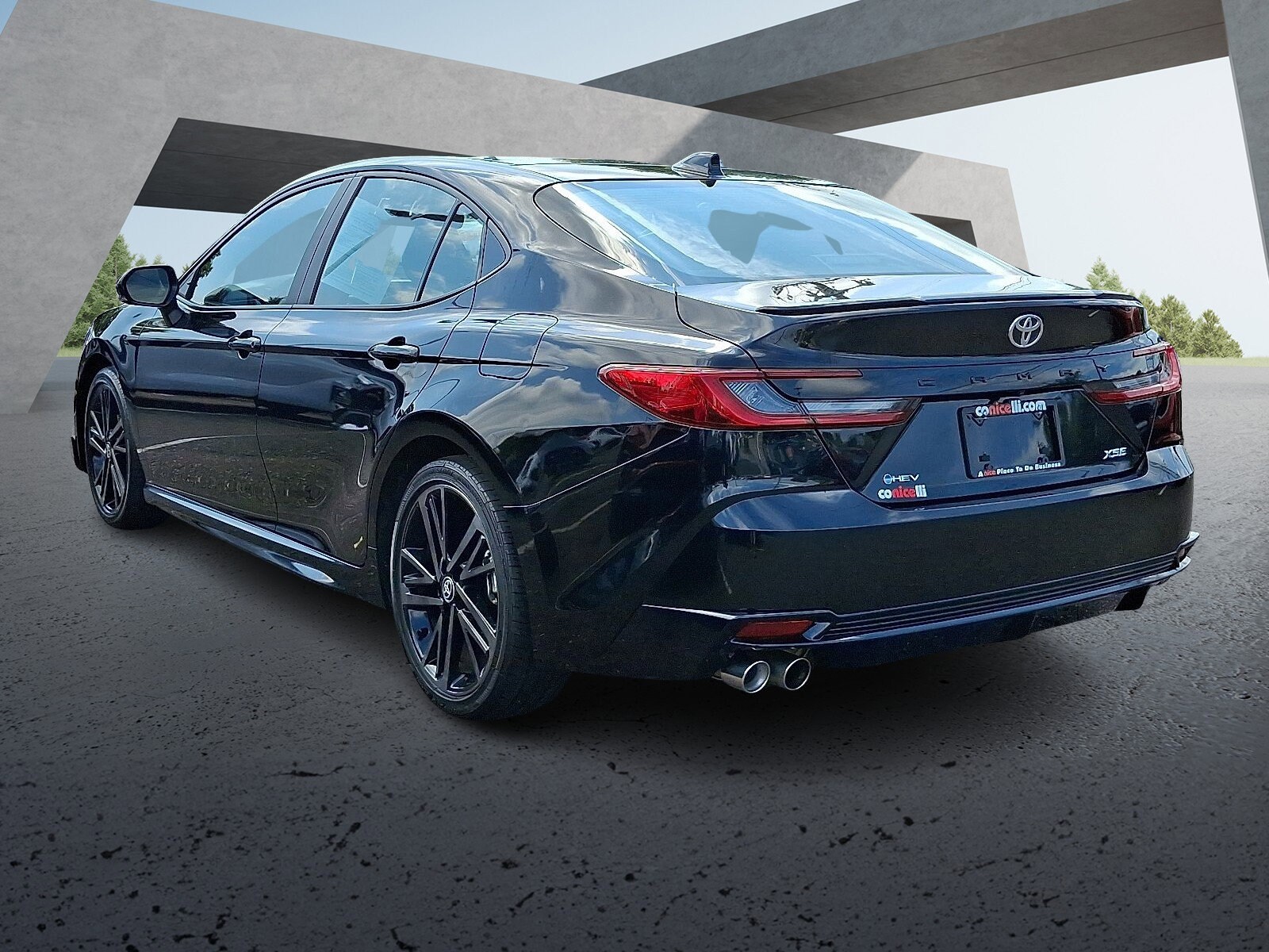 2025 Toyota Camry XSE photo 4