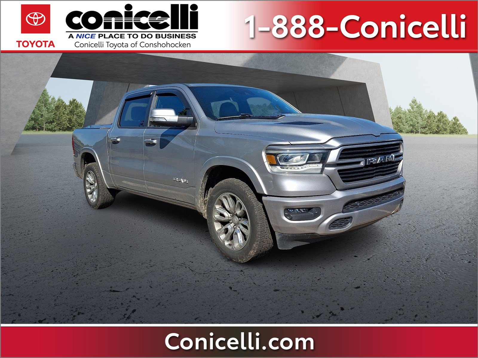 2022 RAM 1500 Laramie 4x4 Crew Cab 5'7's photo