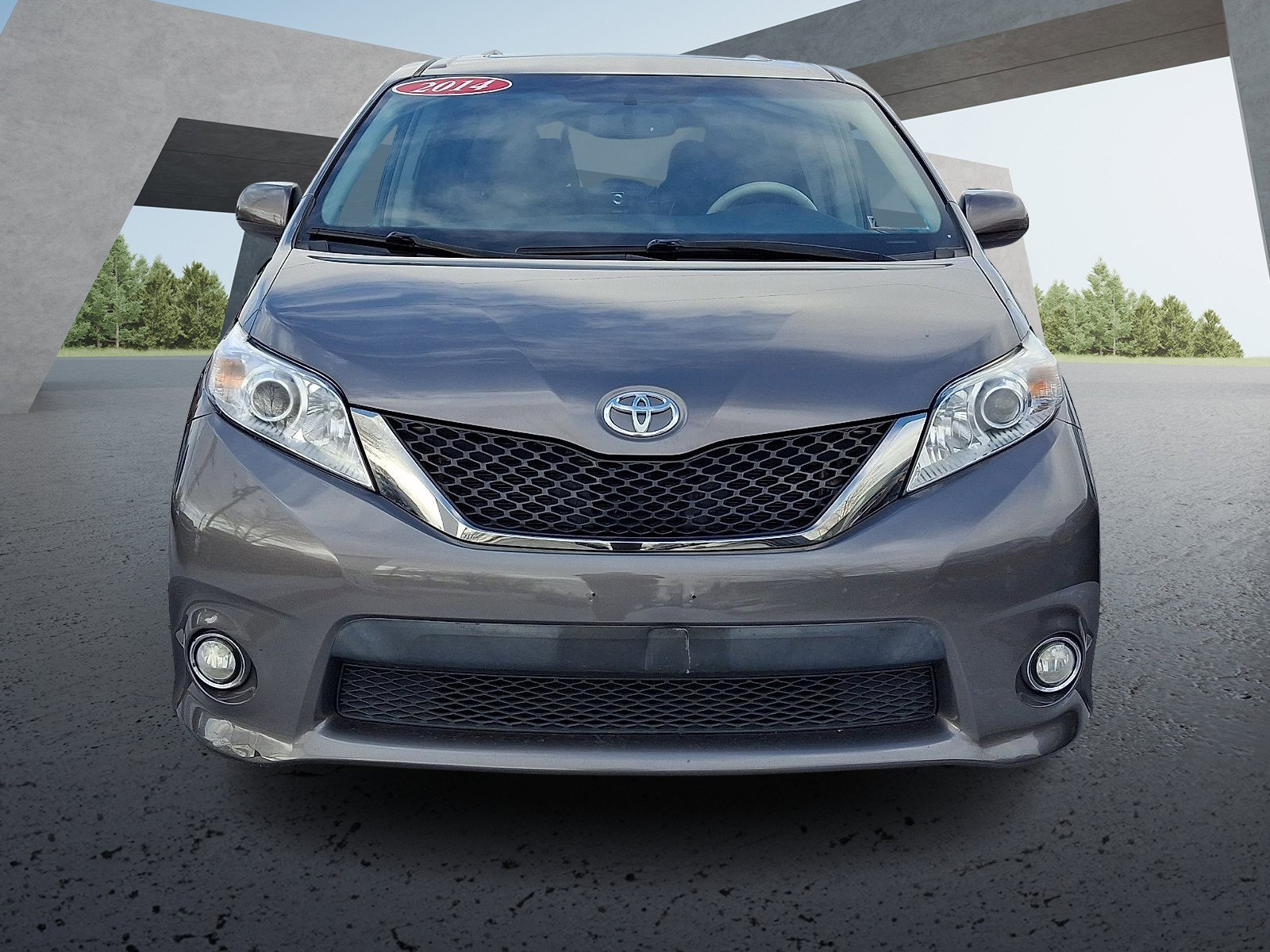 Used 2014 Toyota Sienna SE with VIN 5TDXK3DC6ES472285 for sale in Conshohocken, PA