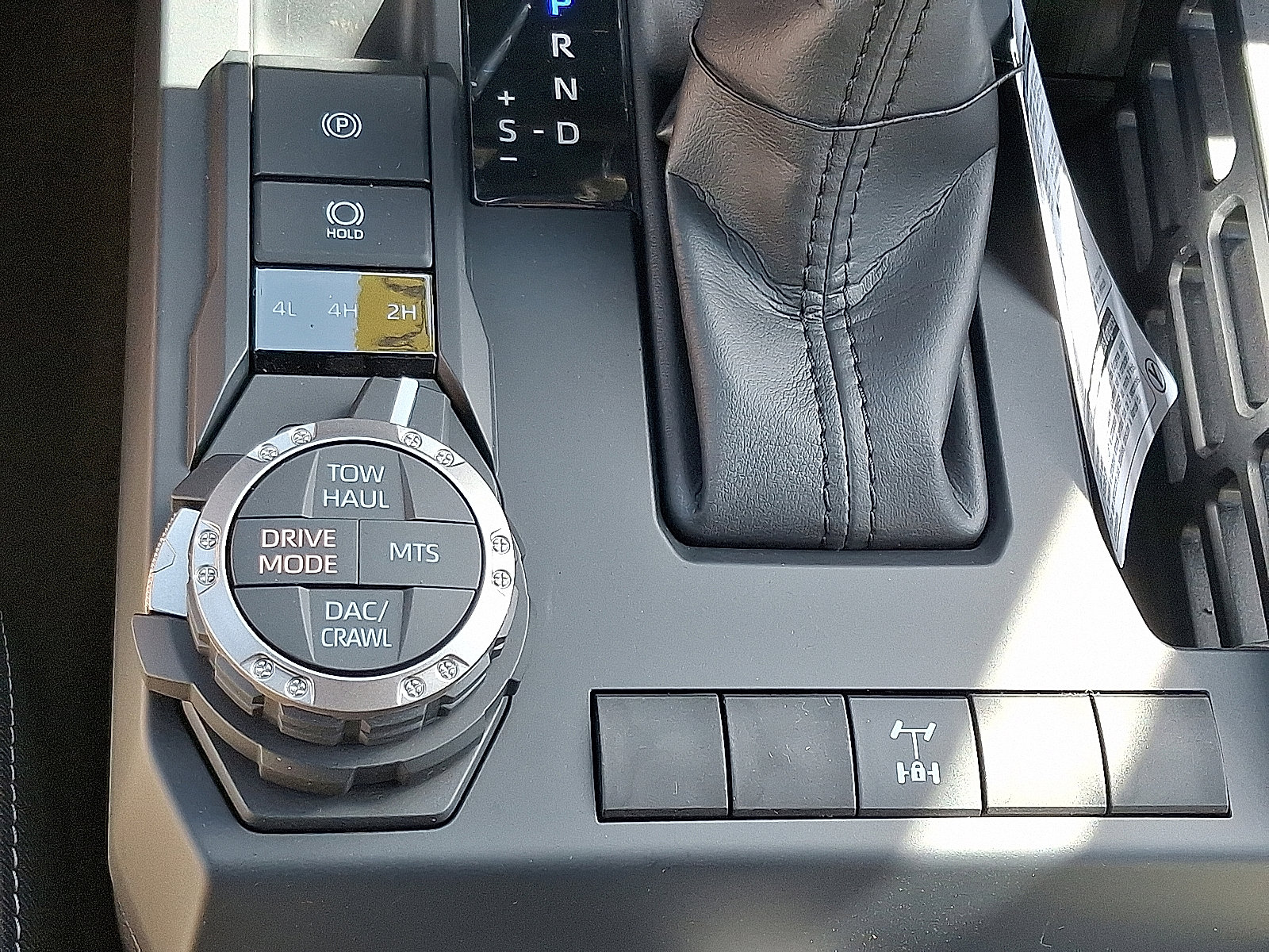 2025 Toyota Tacoma TRD Off Road - Photo 20