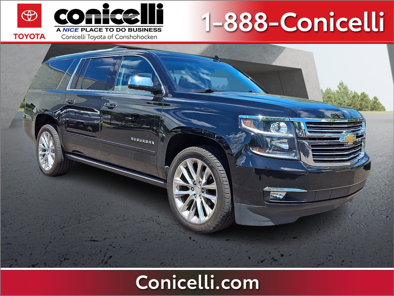 2019 Chevrolet Suburban 4WD 1500 Premier's photo