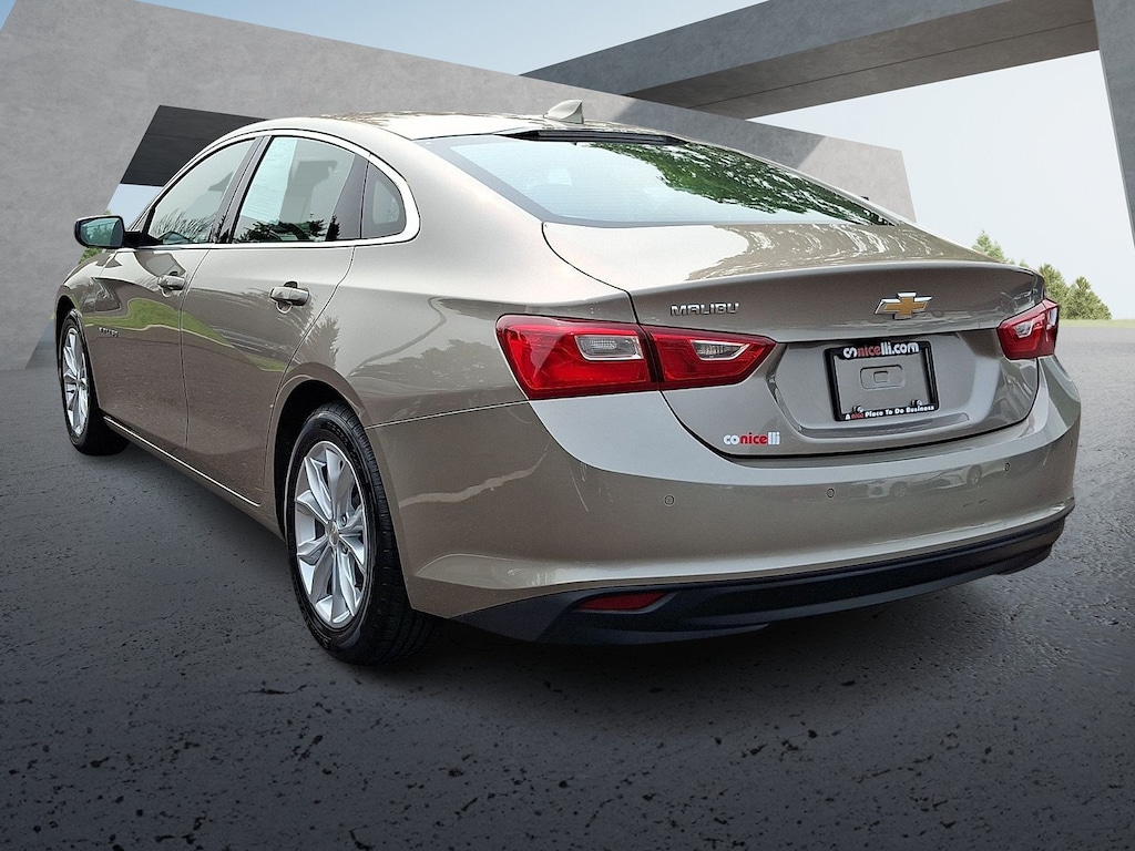 Used 2024 Chevrolet Malibu LT Sedan