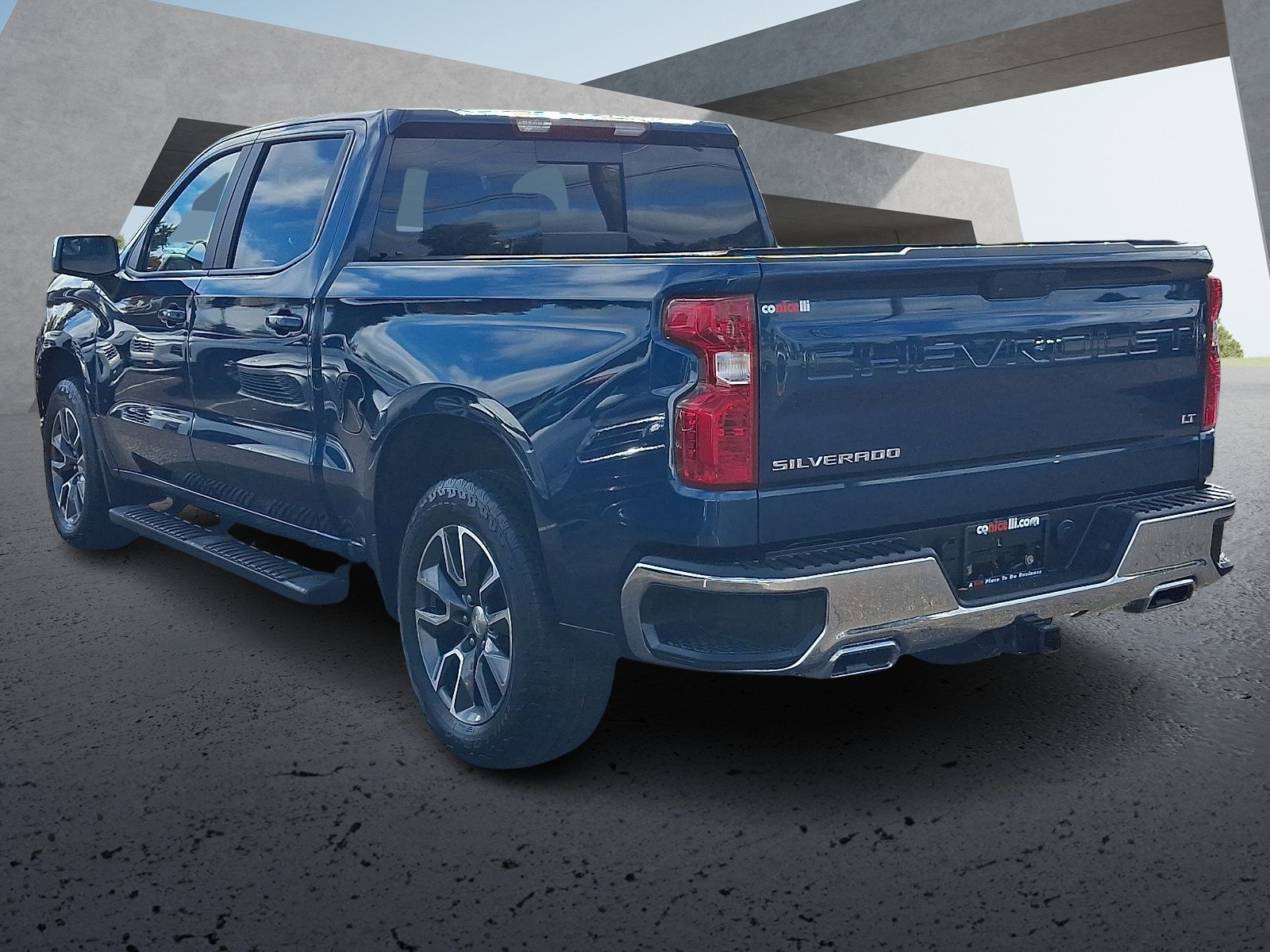 Used 2021 Chevrolet Silverado 1500 LT Truck