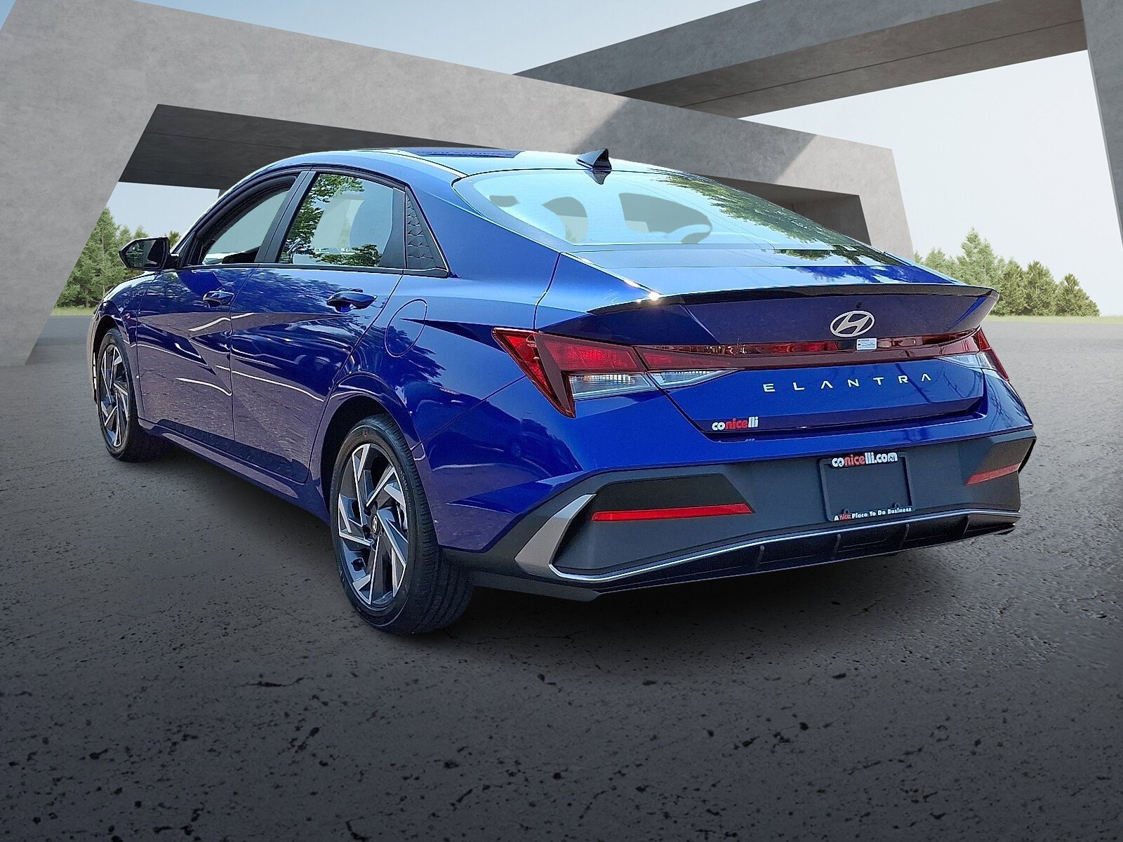 2025 Hyundai Elantra SEL Sport photo 4