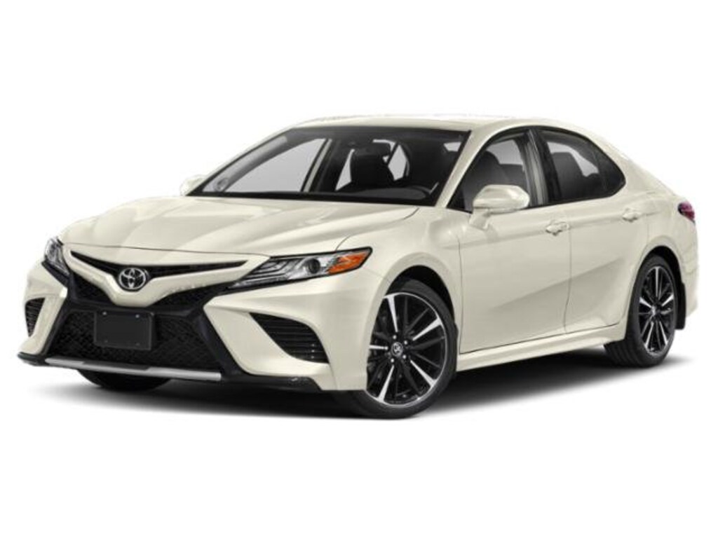 Used 2018 Toyota Camry XSE Sedan