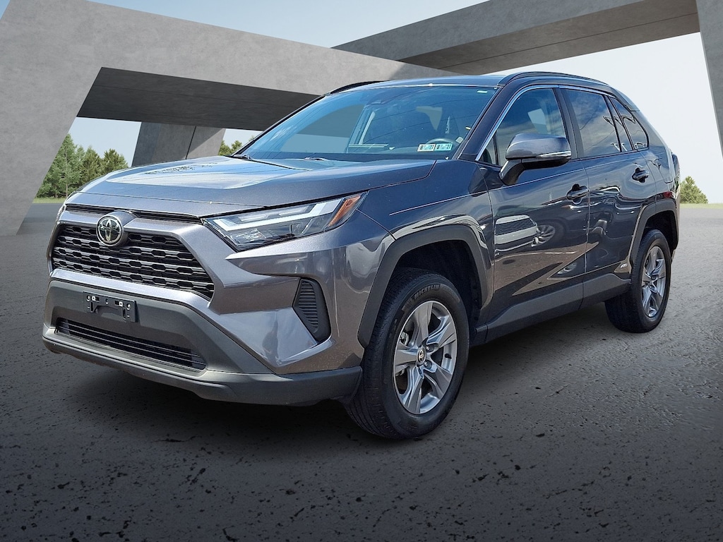 Used 2025 Toyota RAV4 Hybrid XLE Sport Utility