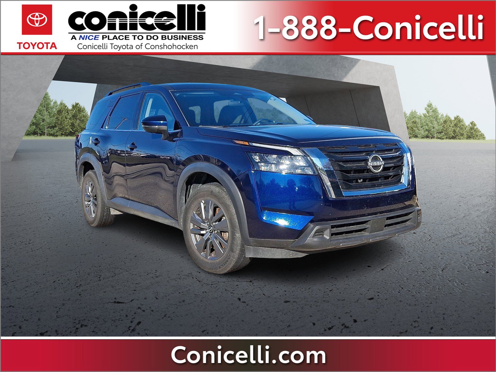 2025 Nissan Pathfinder SV's photo