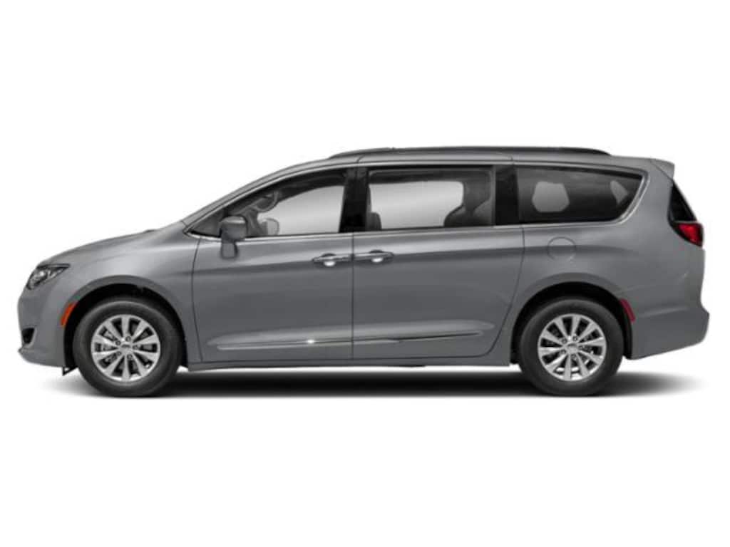 Used 2018 Chrysler Pacifica Touring L Minivan