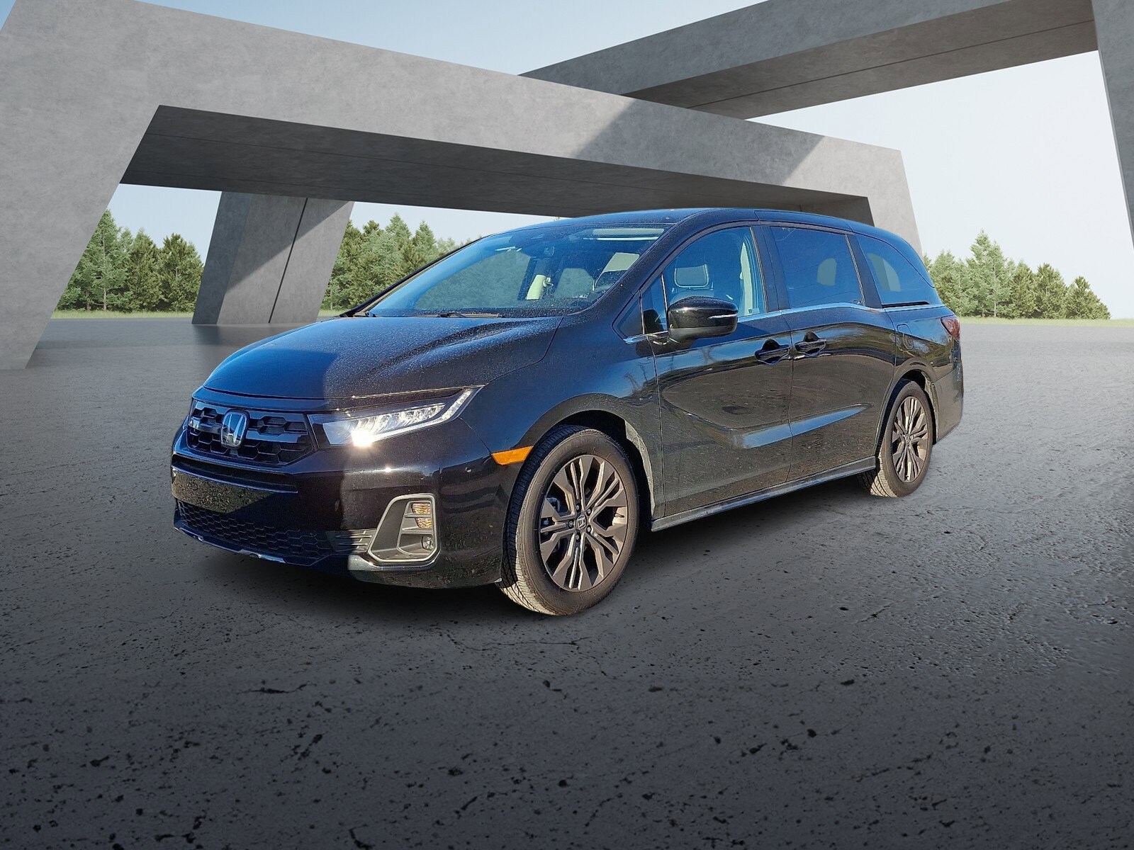 2025 Honda Odyssey Touring photo 2
