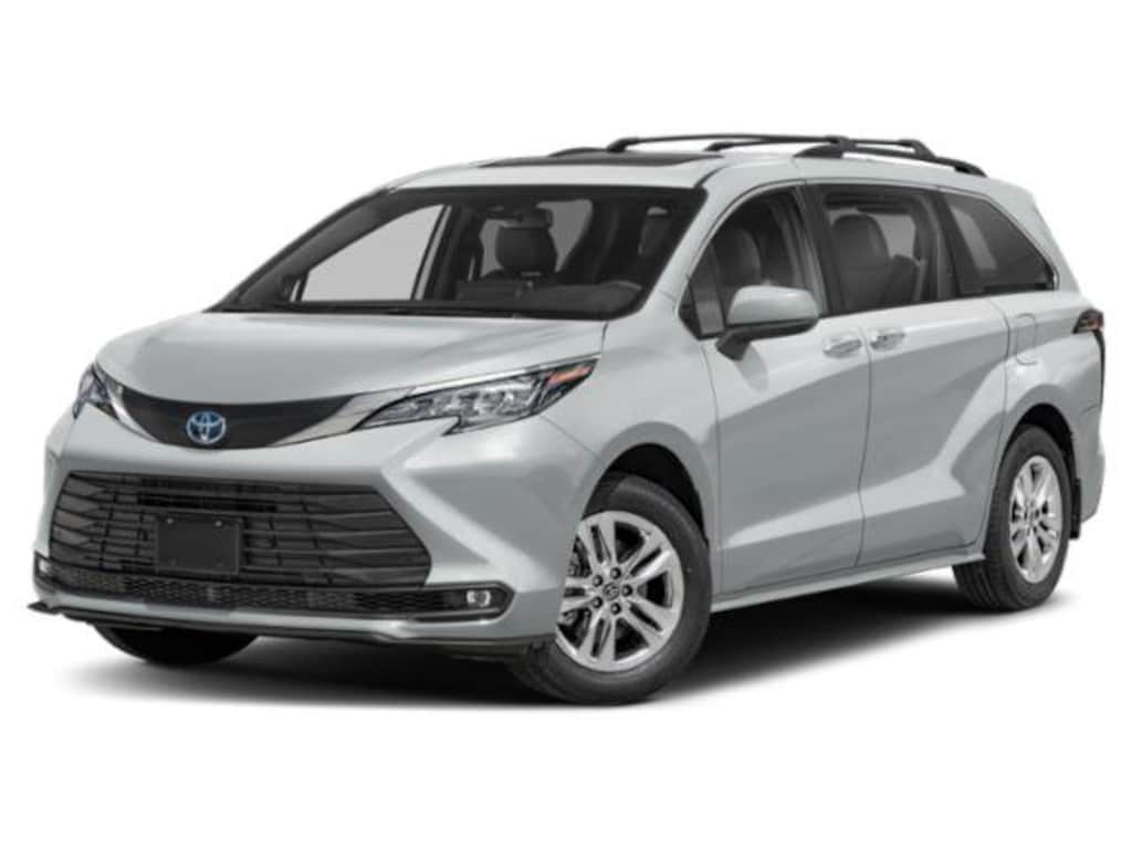 Used 2022 Toyota Sienna XLE Woodland Edition Minivan