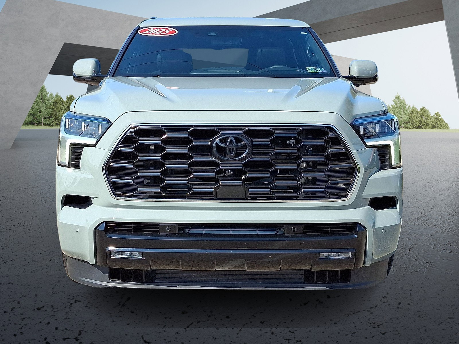 2025 Toyota Sequoia Platinum photo 2