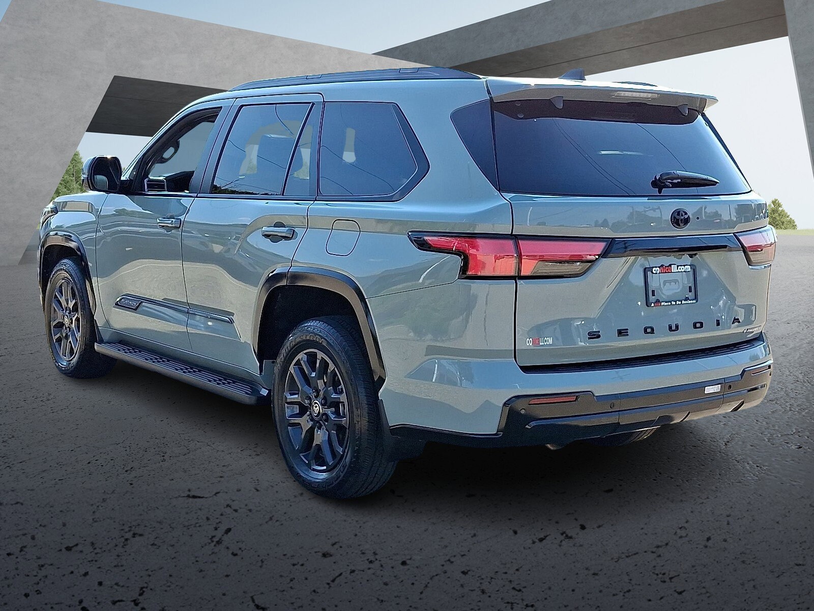 2025 Toyota Sequoia Platinum photo 4