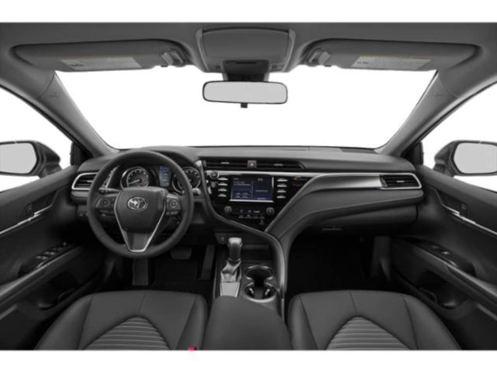 Used 2018 Toyota Camry SE Sedan