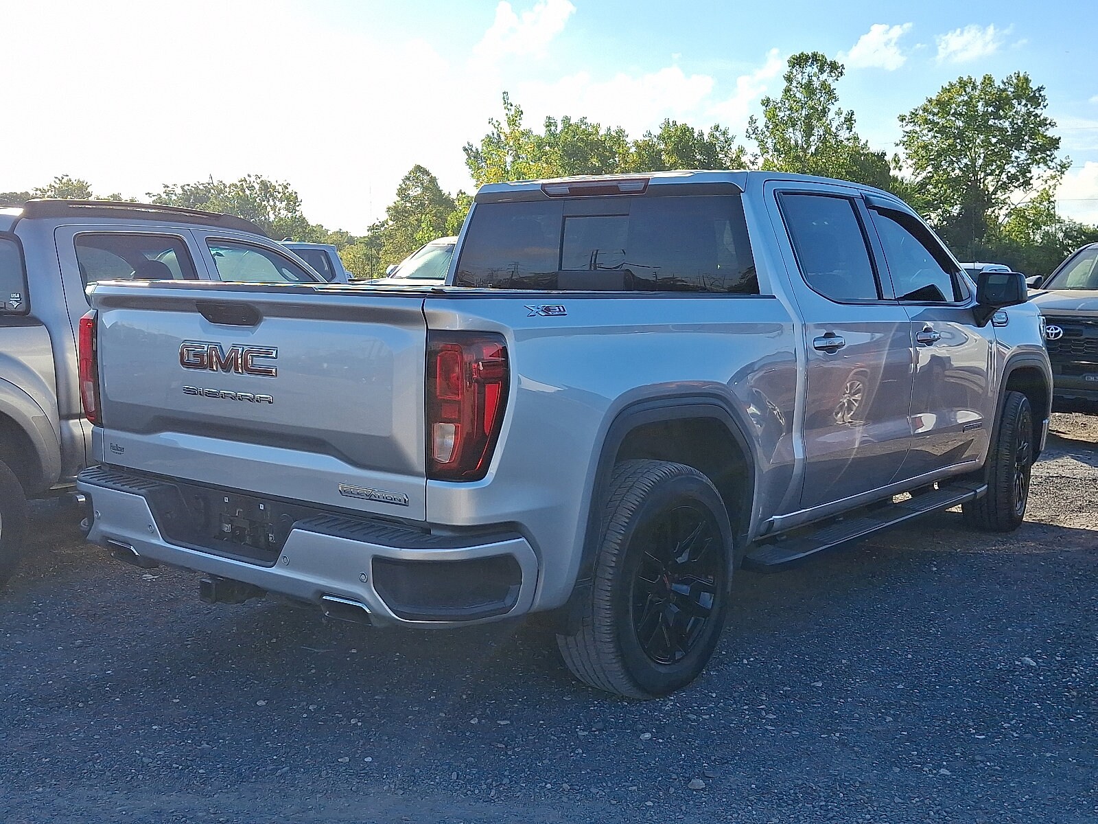 2020 Gmc Sierra 1500 Elevation photo 4
