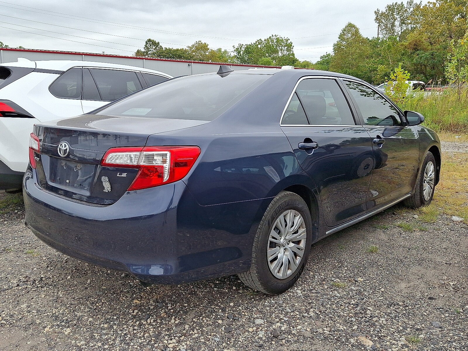 2014 Toyota Camry L photo 4