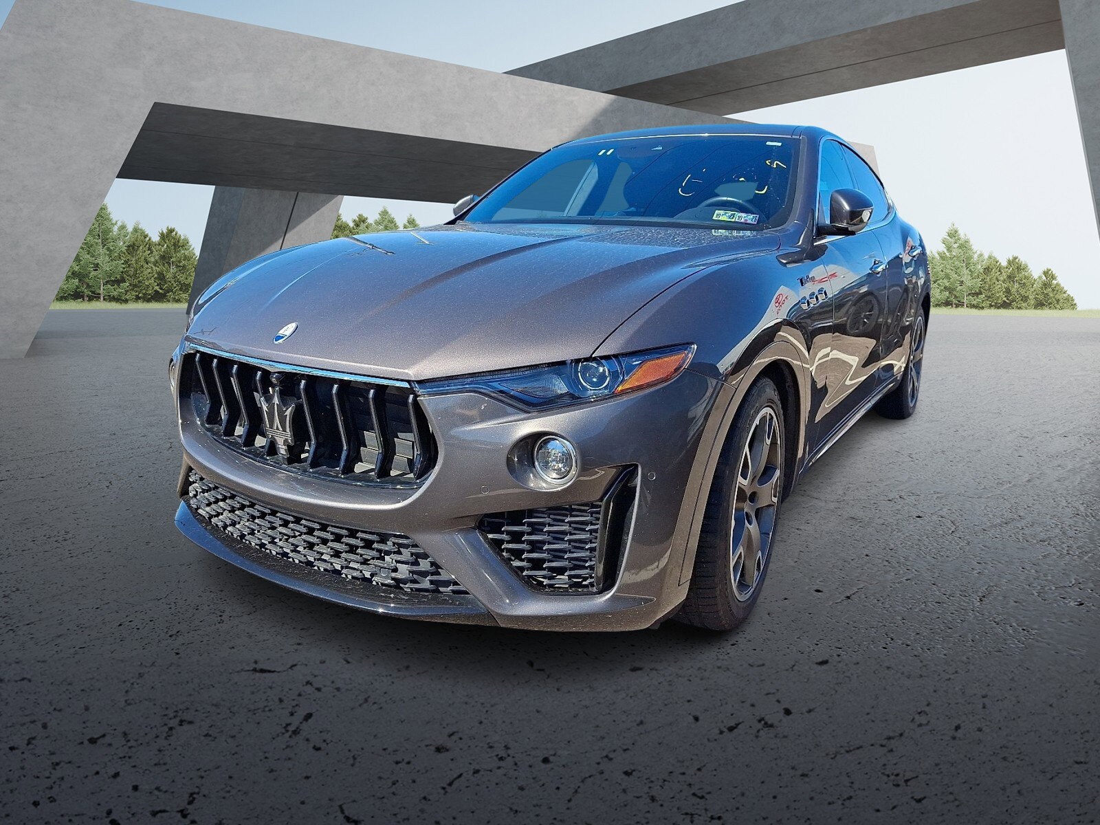 2023 Maserati Levante Modena S photo 2