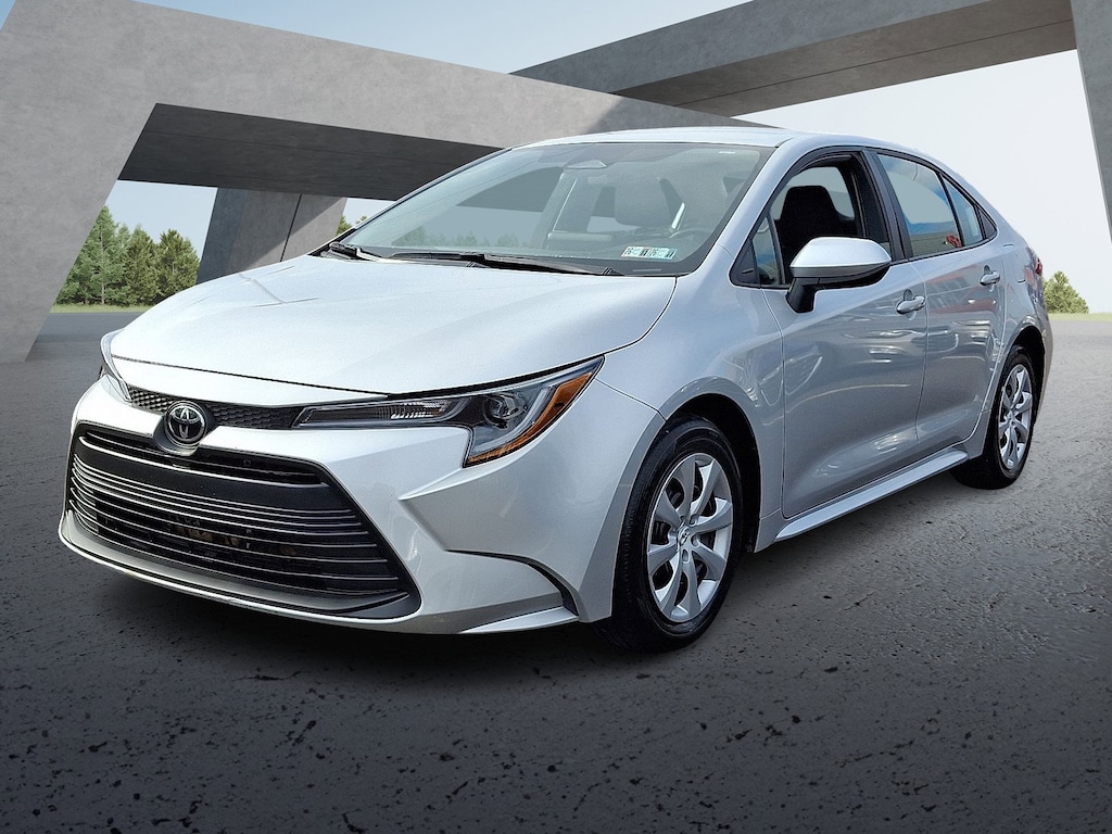 Used 2024 Toyota Corolla LE Sedan