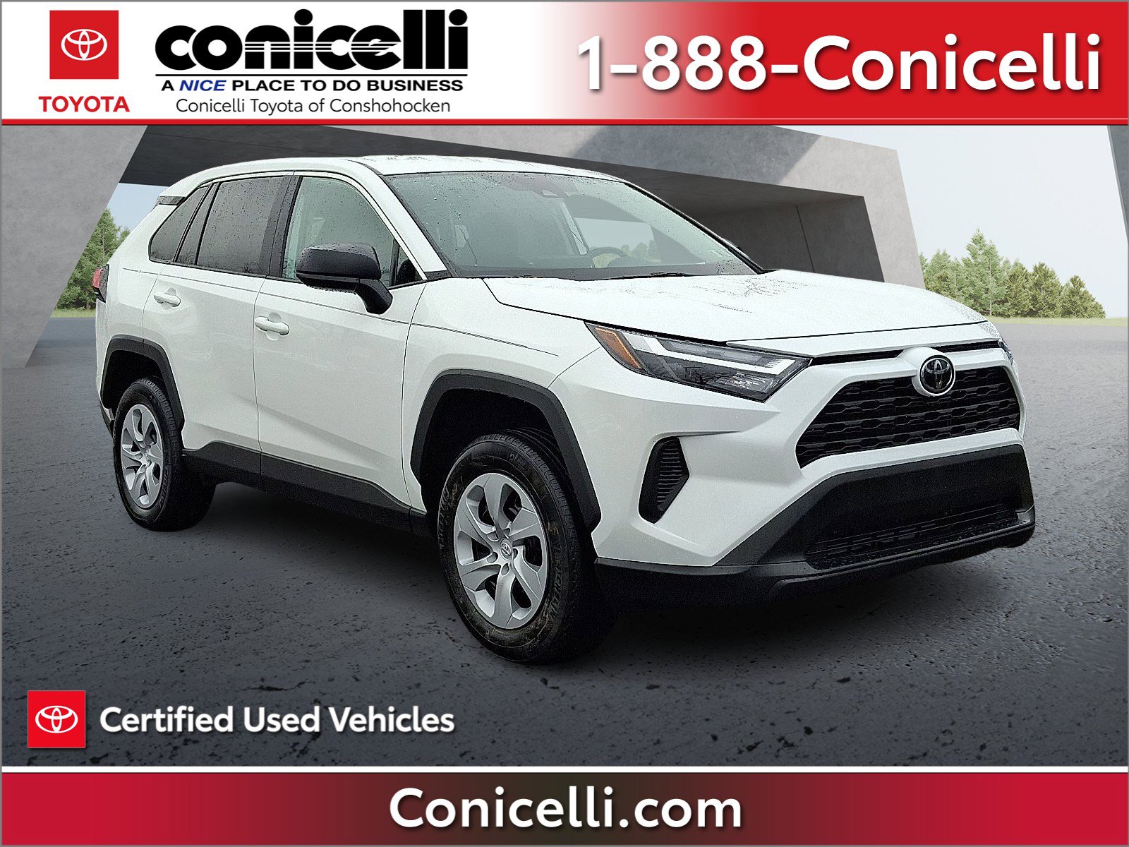 2025 Toyota RAV4 LE's photo
